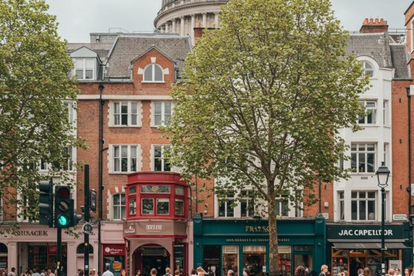 London Launches Summer Alfresco Boom with Mayor's £300k Streets Fund